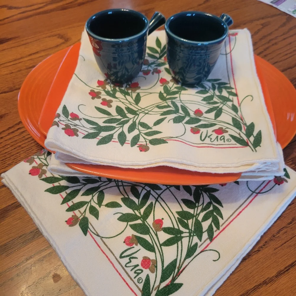 Vera Neumann Vintage Linen (?) Napkins (3) ~ Red Flowers Green Foliage ~ Pretty!